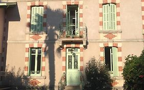 L'horizon, Suite familiale, stationnement gratuit, prise batterie